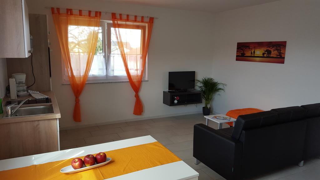 Behappy Apartamento Rust Quarto foto